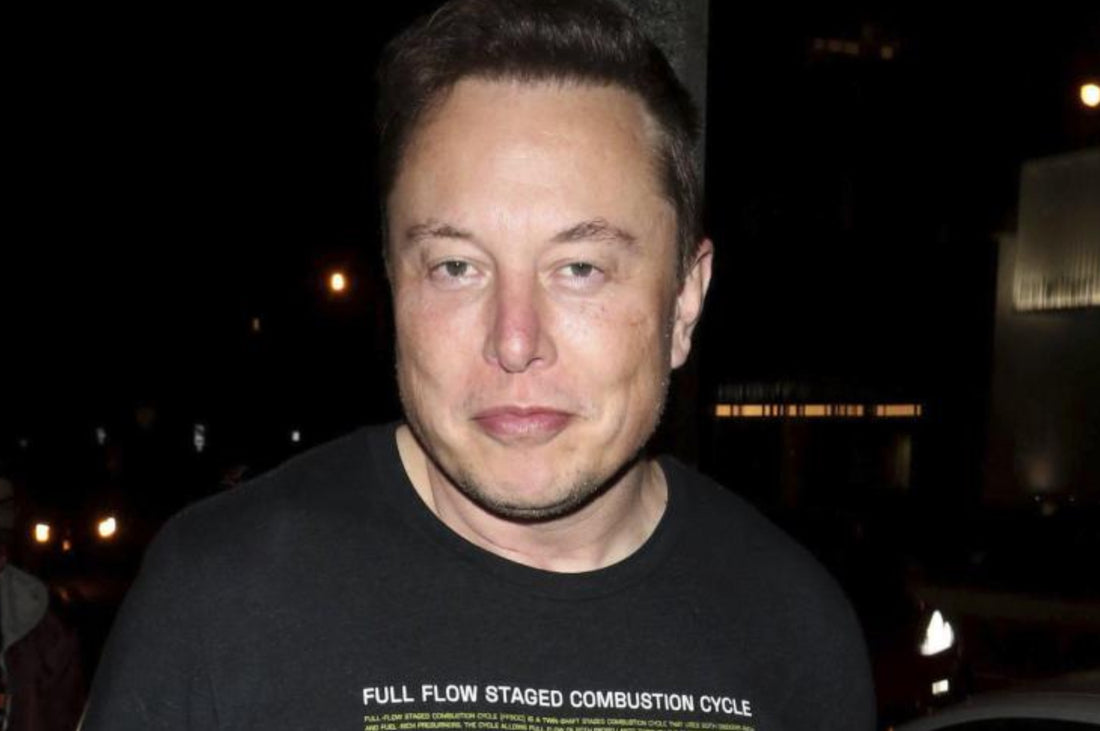 Elon Musk sold another $930 million worth of Tesla stock, on top of last week's $6.9 billion